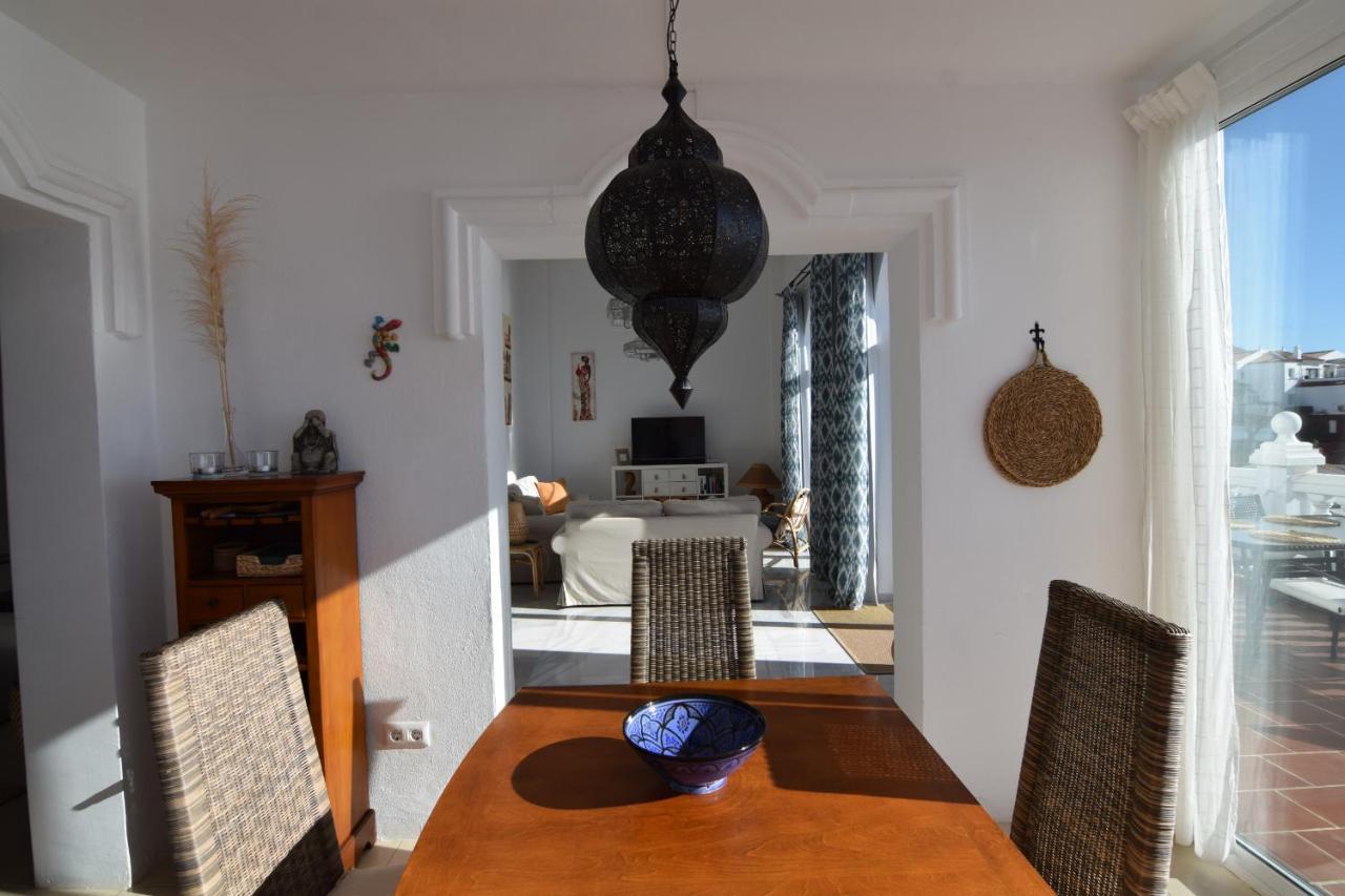Ladera Panorama 2 Villa Нерха Екстериор снимка